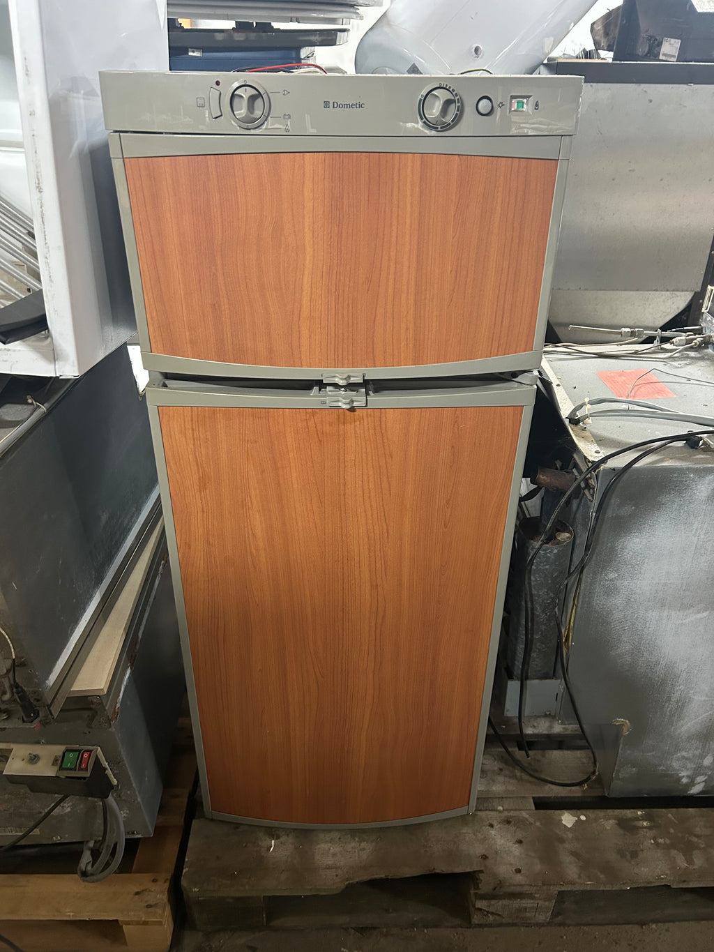 Dometic 7850L køleskab