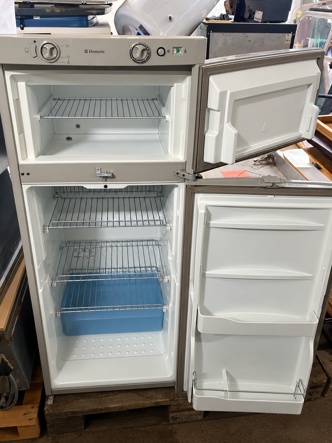 Dometic 7850L køleskab